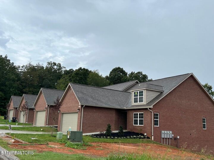 Property Photo:  1164 Meadow Walk Lane  TN 37772 