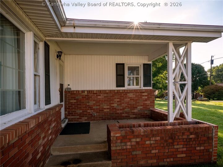 Property Photo:  2612 Montana Avenue  WV 25526 