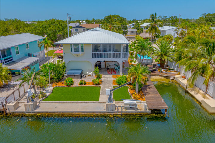 Property Photo:  29038 Violet Drive  FL 33043 