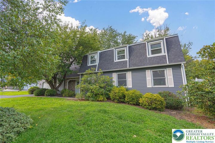 Property Photo: 26 Russet Drive PA 18045