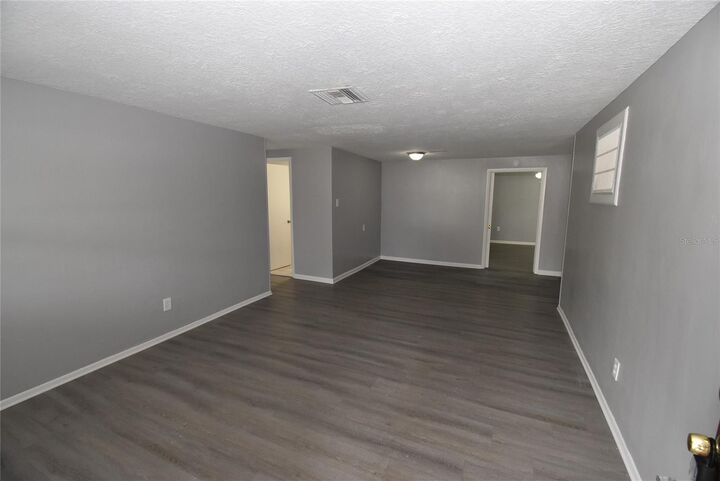 Property Photo:  11025 Pickering Lane  FL 34668 