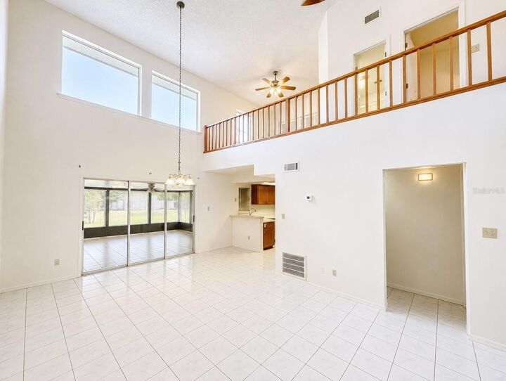 Property Photo: 4011 August Court FL 32707