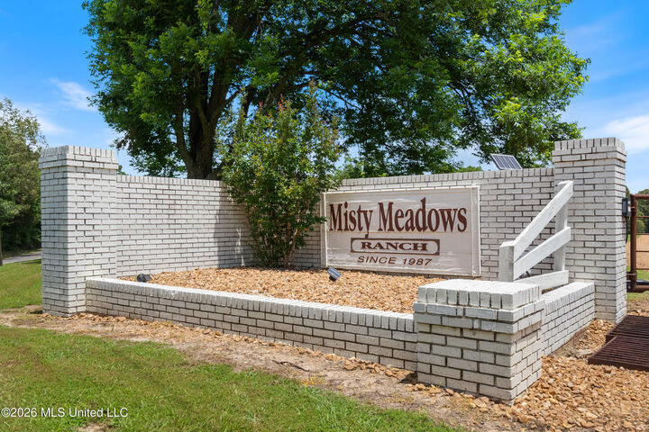 Property Photo: 154 Kopf Road MS 38668