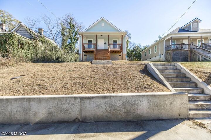 Property Photo: 338 Monroe Street GA 31201