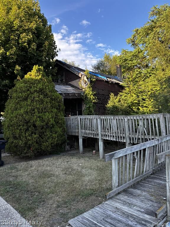 Property Photo:  15334 Roselawn Street  MI 48238 1858 