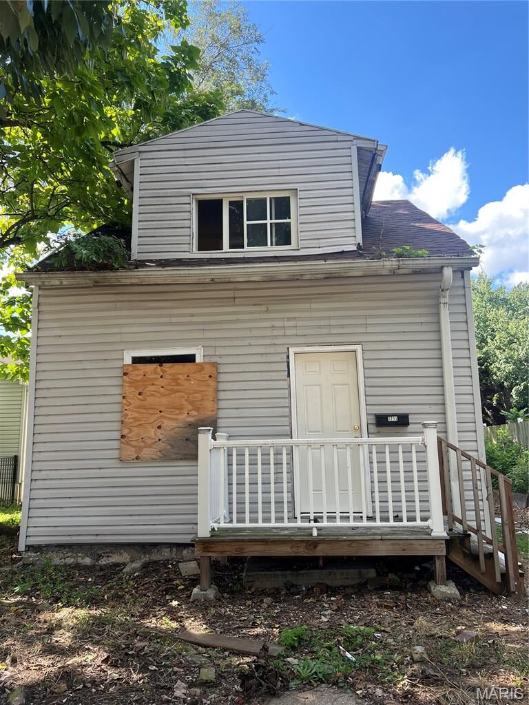 Property Photo: 7711 Minnesota Avenue MO 63111