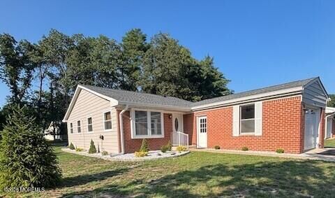 Property Photo:  786 Hudson Parkway  NJ 08759 
