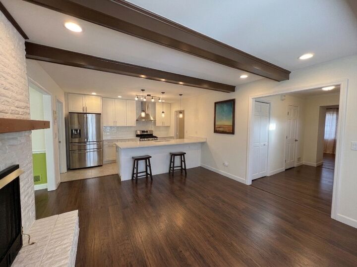 Property Photo:  196 Westminster Way  IL 60069 