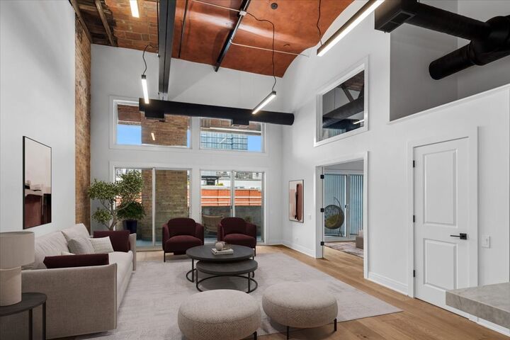 Property Photo:  1000 W Washington Boulevard 517  IL 60607 