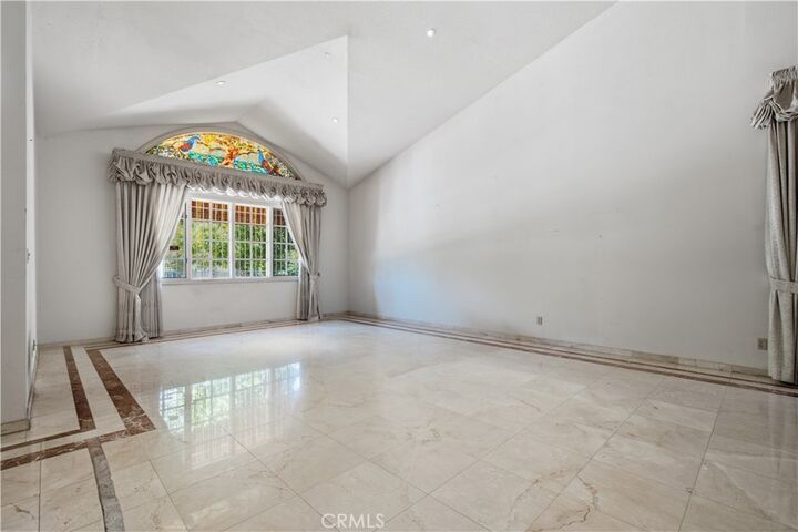 Property Photo: 5064 Gaviota CA 91436
