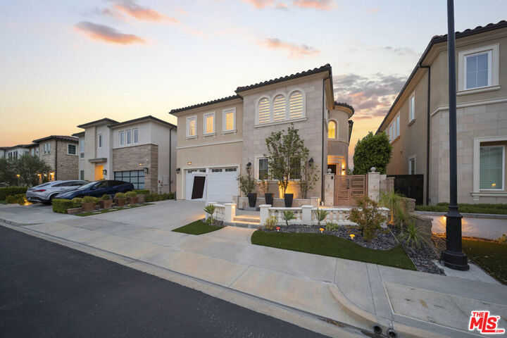Property Photo:  11967 Carabella Court  CA 91326 