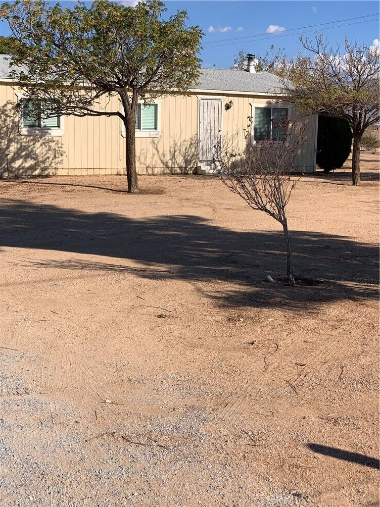 Property Photo:  11921 Milpas Drive  CA 92308 