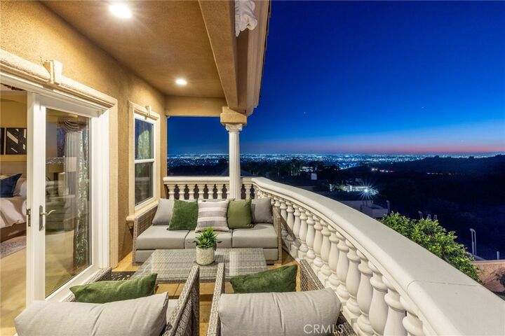 Property Photo: 15931 Aurora Crest CA 90605