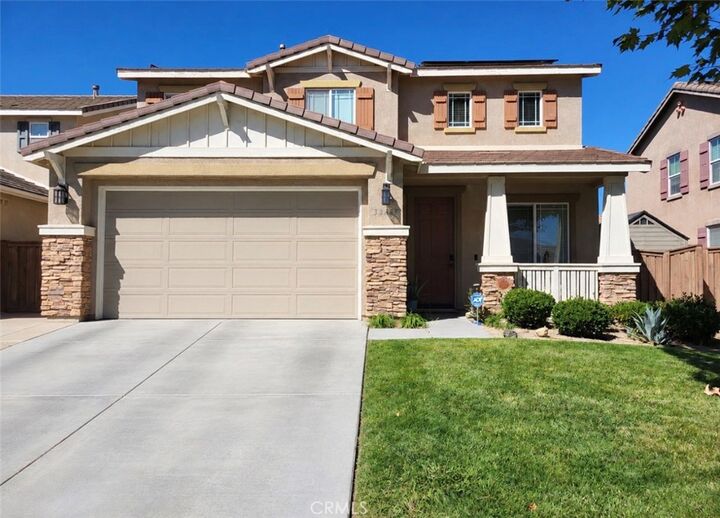 Property Photo: 32635 Racquet Club CA 92530