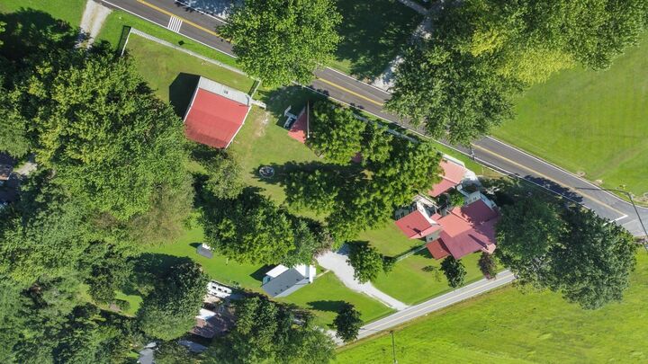 Property Photo:  3371 Highway 76  TN 37048 