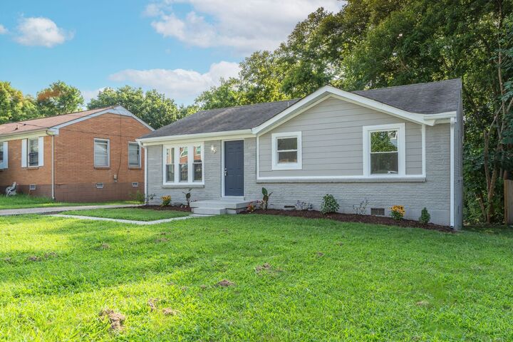 Property Photo:  605 N 5th St  TN 37207 