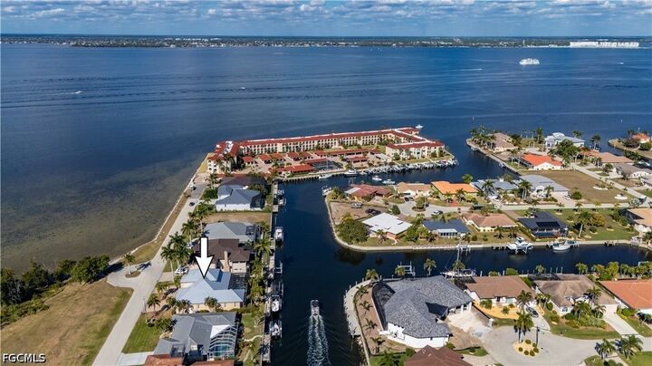 Property Photo:  48 Colony Point Drive  FL 33950 