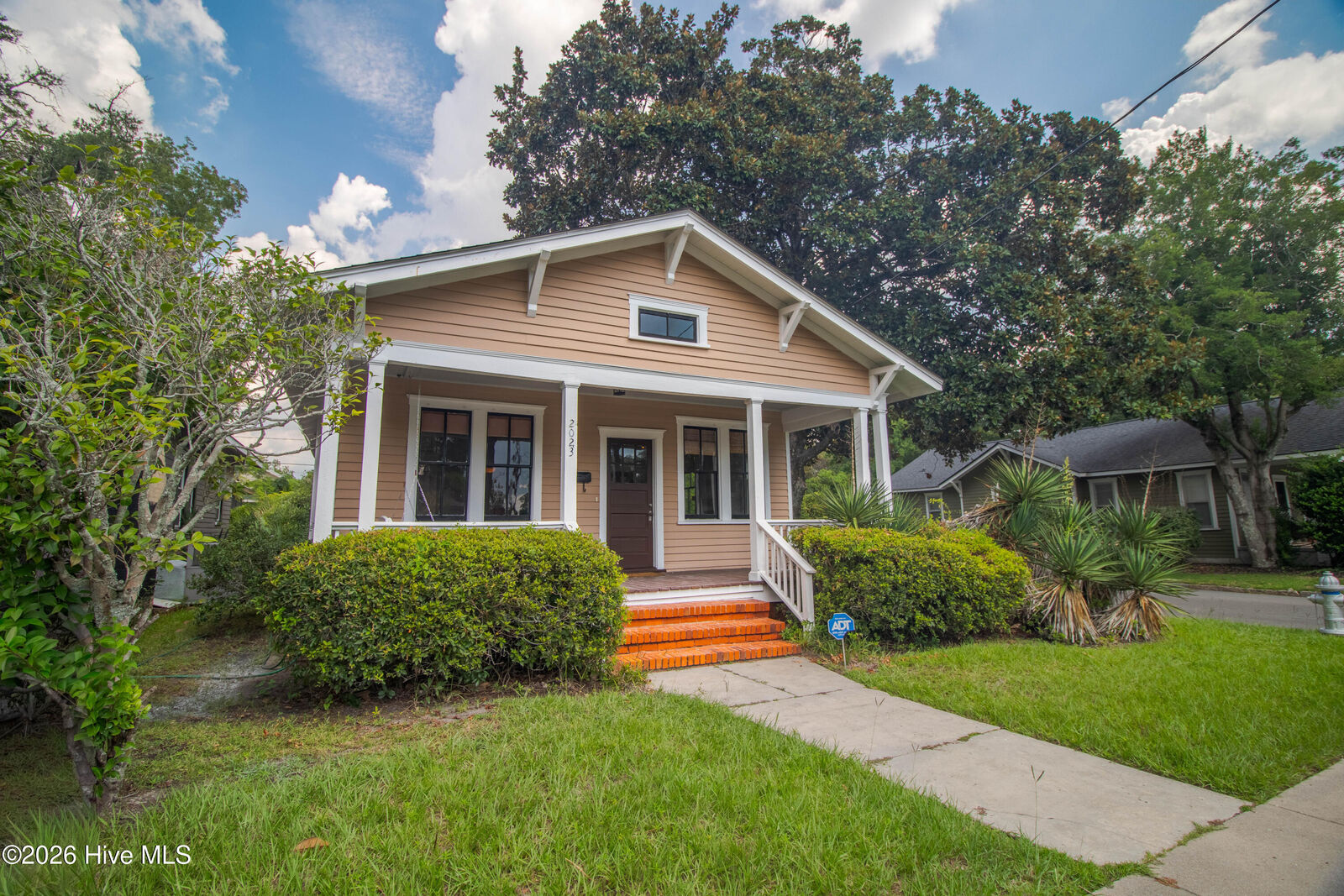 Property Photo: 2023 Creecy Avenue NC 28403
