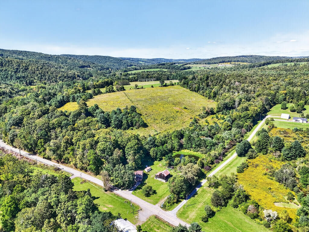 Property Photo: 2172 N Rome Rd PA 18837