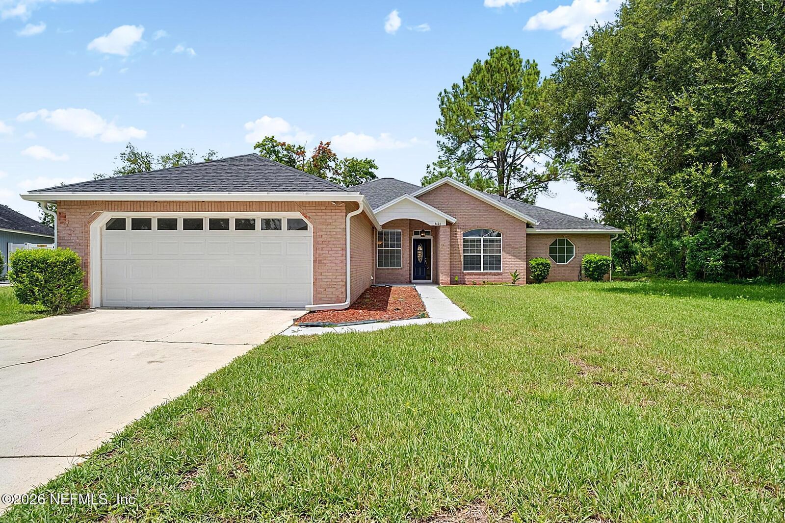 Property Photo:  8426 Country Bend Circle W  FL 32244 