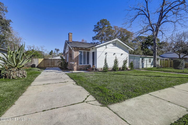 Property Photo:  4633 Kingsbury Street  FL 32205 