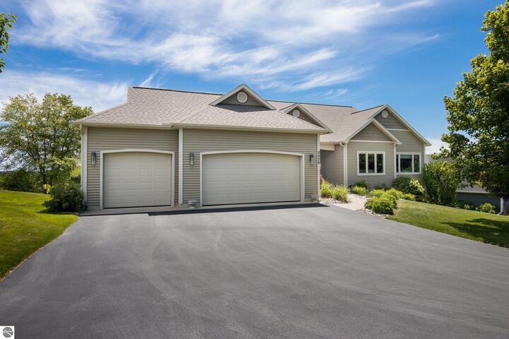 Property Photo: 2536 W Crown Drive MI 49685