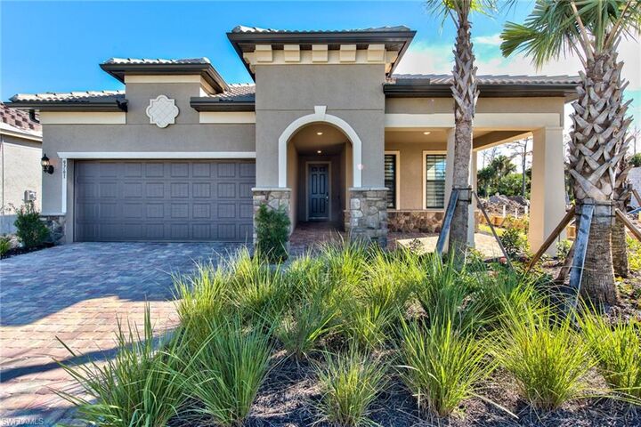 Property Photo:  9761 Willet Ct  FL 34120 