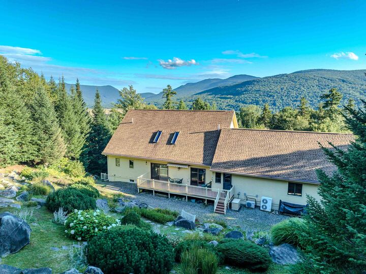 Property Photo: 323 Hannah Loop NH 03575