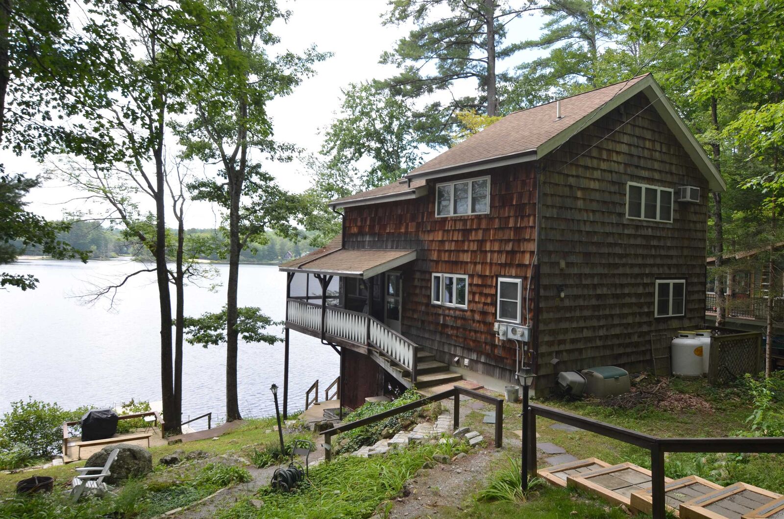Property Photo:  19 Hummingbird Lane  NH 03244 