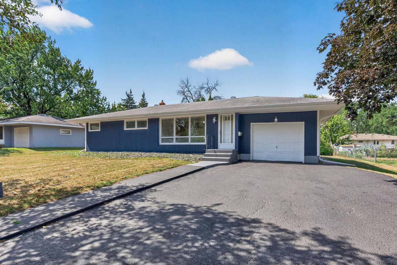 Property Photo: 2833 Farrington Street MN 55113
