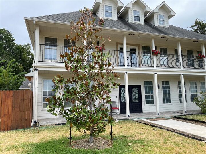 Property Photo:  400 S Jefferson Street S  TX 75060 