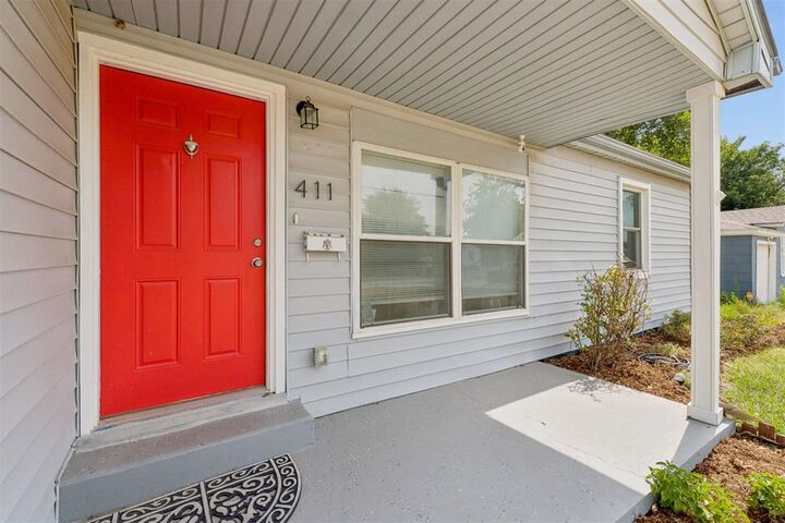 Property Photo:  411 Russell Drive  OK 73110 