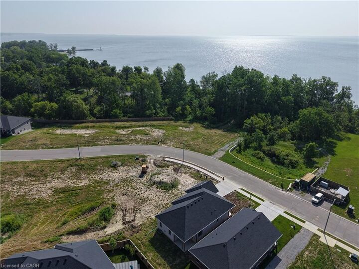 Property Photo: 50 Hunter Drive S ON N0E 1M0