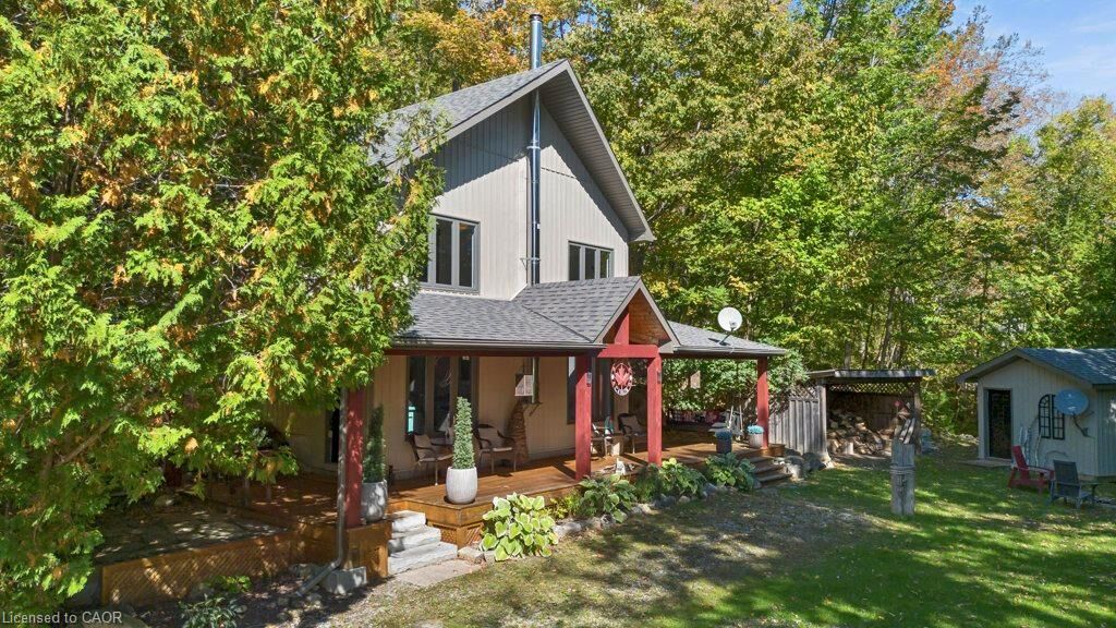 Property Photo: 8 15th Avenue ON N0H 2T0
