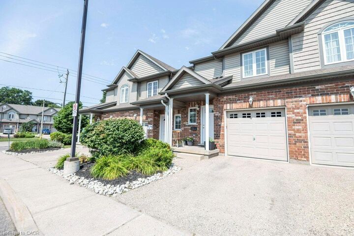 Property Photo:  975 Strasburg Road 3  ON N2E 0A8 
