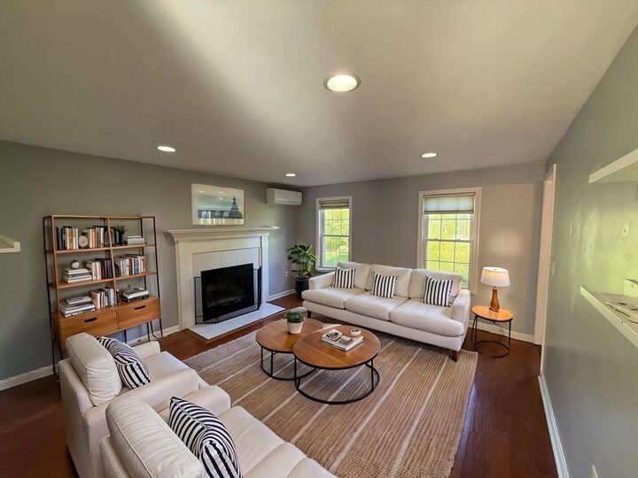 Property Photo:  9 Bancroft St  MA 01463 