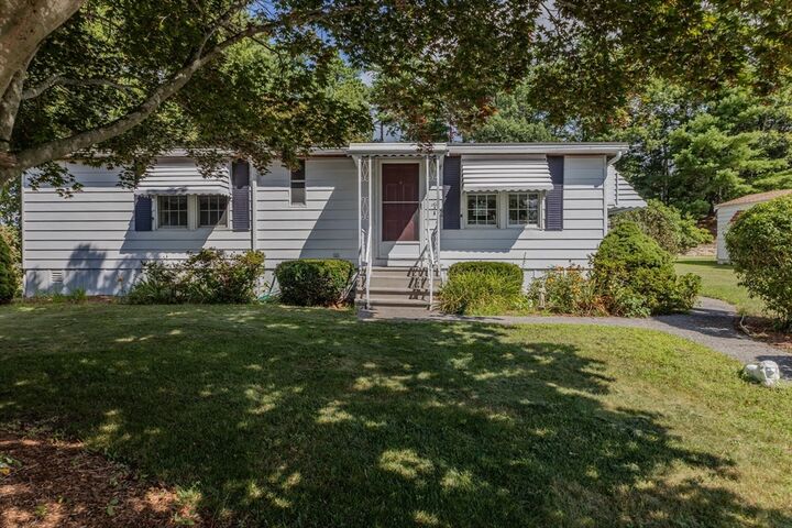 Property Photo: 6 Coachman Terrace MA 02360