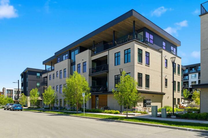 105 Lebel Crescent NW 301 — photo 1