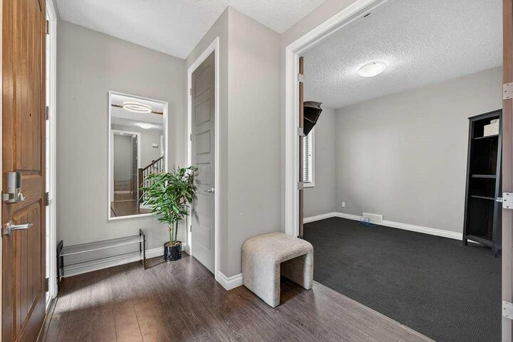 Property Photo:  76 Rainbow Falls Boulevard  AB T1X 0S6 