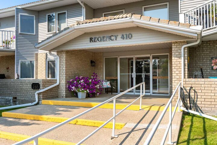 Property Photo: 410 7 Street SW 202 AB T1V 1B7