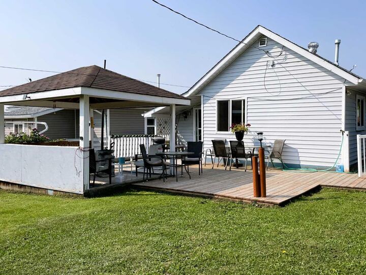 10713 111 Street — photo 1