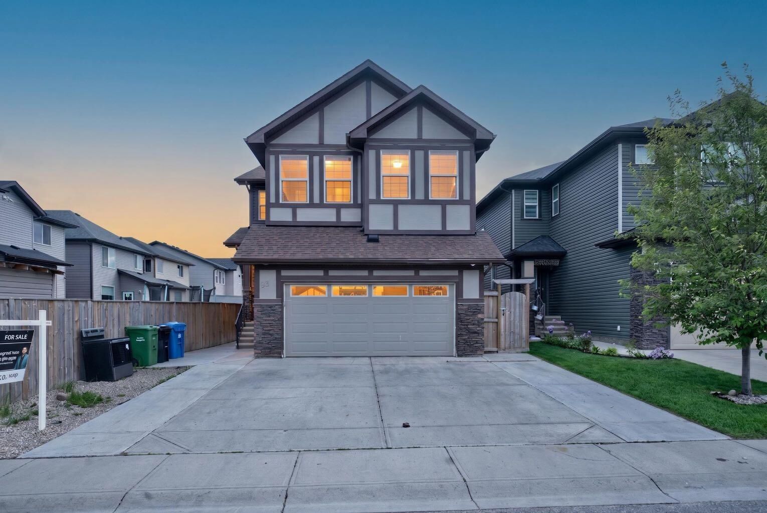 Property Photo: 93 Skyview Shores Terrace NE AB T3N 0E8