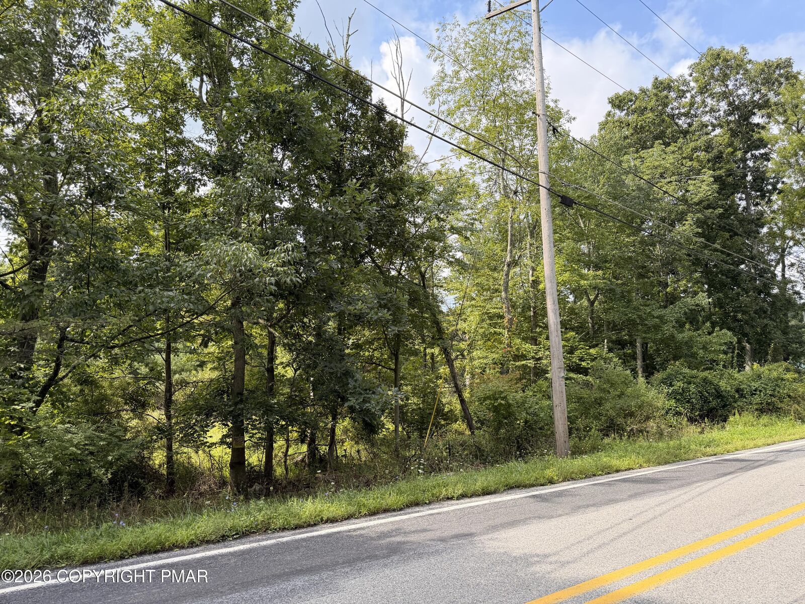 Property Photo:  Upper Lakeview Dr Drive  PA 18302 