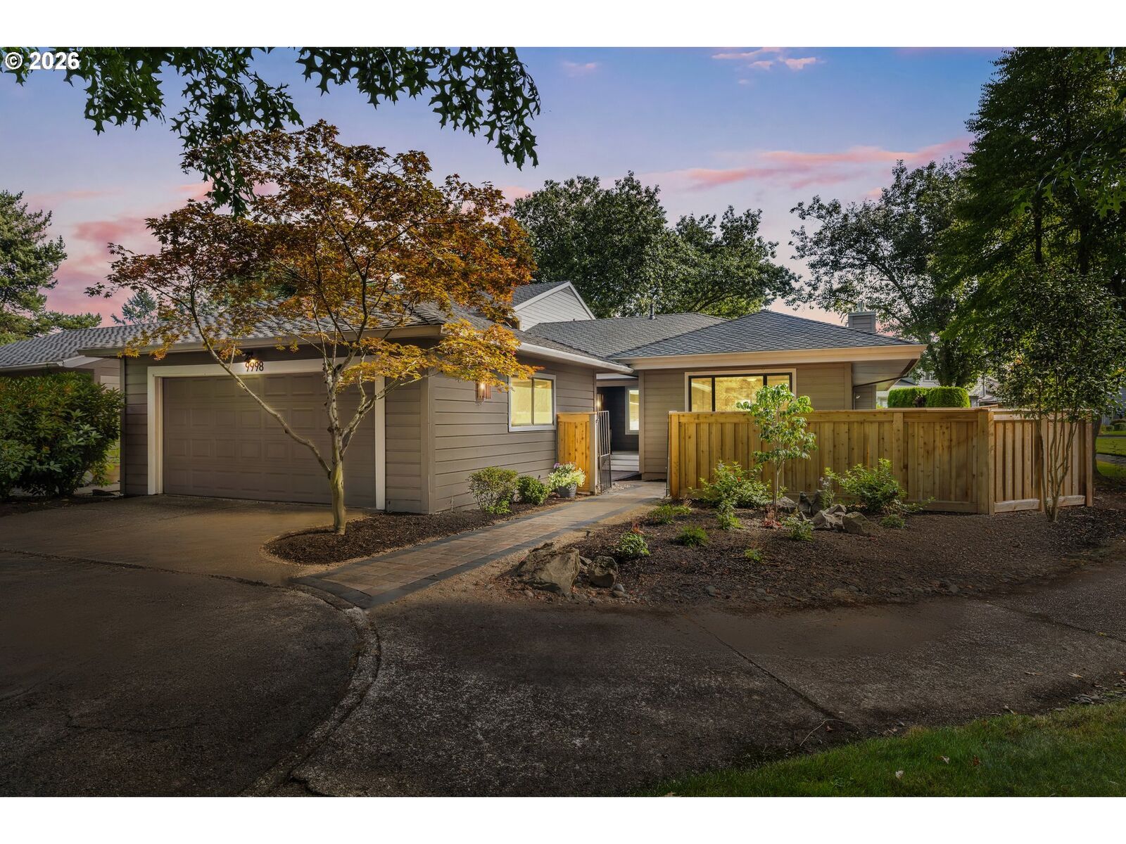 Property Photo:  9998 SW French Prairie Rd  OR 97070 