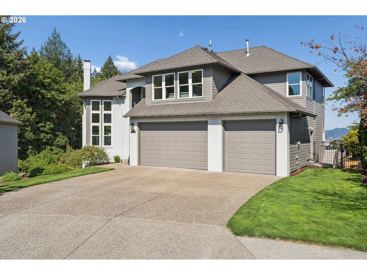 Property Photo:  13401 SW Mountain Ridge Ct  OR 97224 