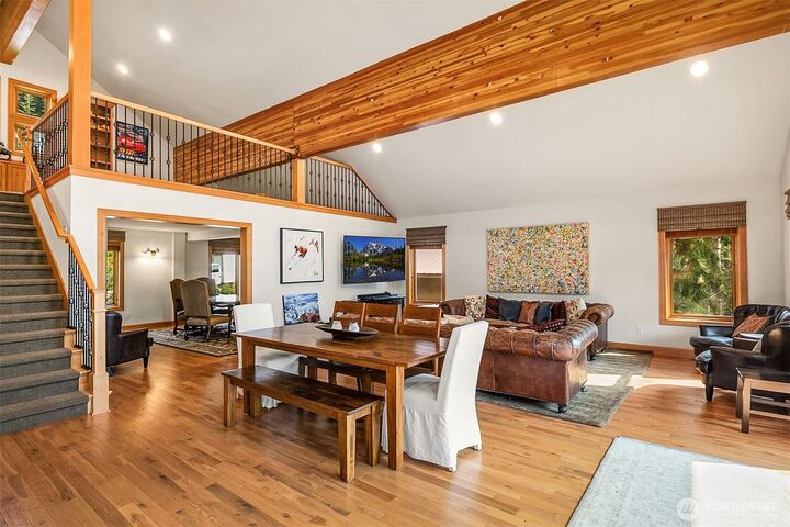 Property Photo:  65  Unter Strasse  WA 98068 