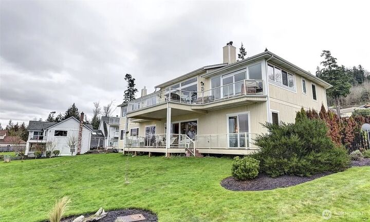 Property Photo: 444 W North Camano Drive WA 98282