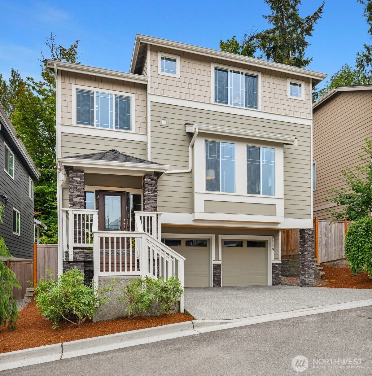 Property Photo:  2119 NW Lynx Loop  WA 98027 