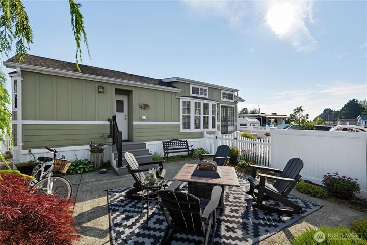 Property Photo:  4751  Birch Bay Lynden 53  WA 98230 
