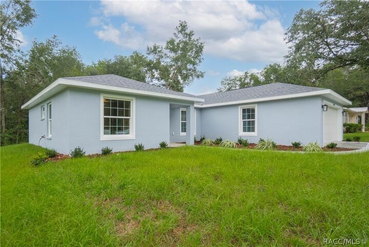 Property Photo: 3973 E Dano Street FL 34453